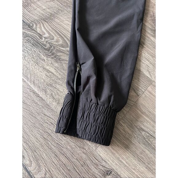 Fabletics Pull On Joggers Pants Womens  M  Black Ankle Zipper Gym Pockets - Picture 7 of 7